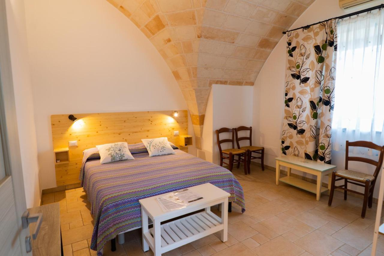 Relais La Giara Guest House Manduria Exterior photo