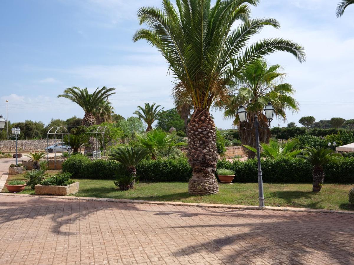 Relais La Giara Guest House Manduria Exterior photo